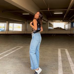 Meet your Posher, Lilly